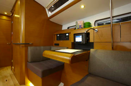 Charter Yacht Jeanneau Sun Odyssey 439 - 4 Cabins - Tahiti,Bora Bora and the South Pacific