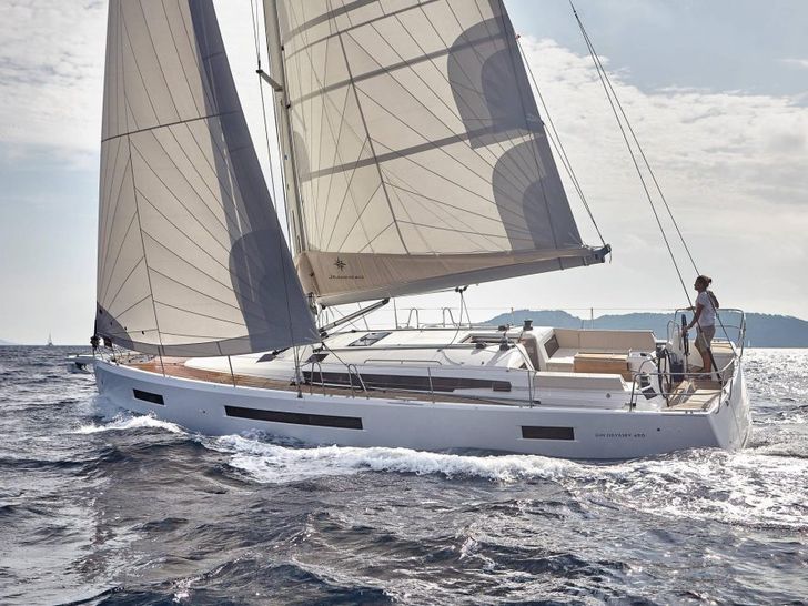 Jeanneau Sun Odyssey 490 Sailing Jeanneau Sun Odyssey 490 Sailing