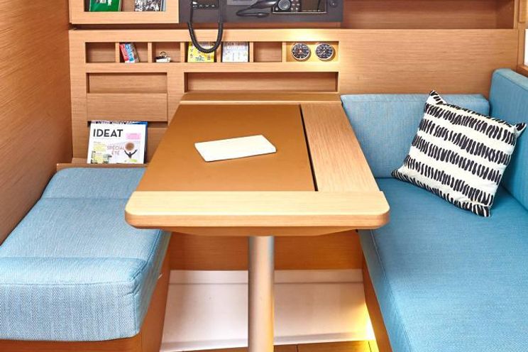 Charter Yacht Jeanneau Sun Odyssey 490 - 3 Cabins - 2020 - Annapolis