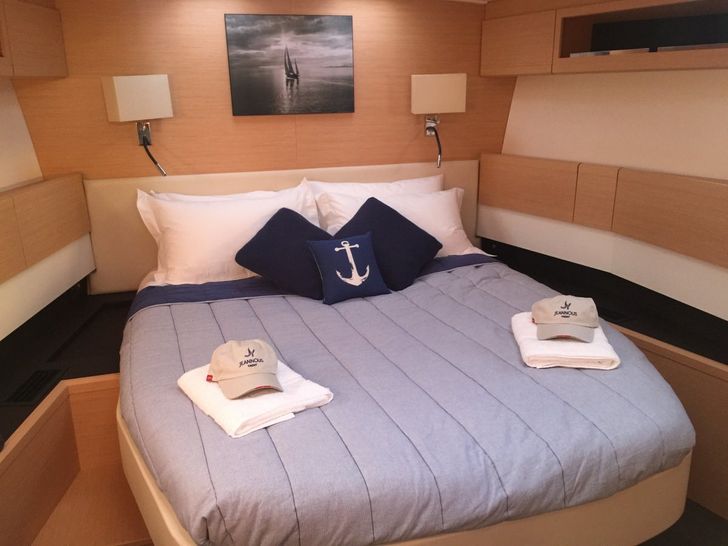 JEANNOUS Jeanneau 57 Cabin JEANNOUS Jeanneau 57 Cabin