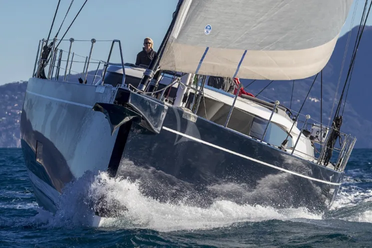 Charter Yacht JIKAN - Advanced Yachts A80 - Portisco - Naples - Sicily - Sardinia - Riviera - Corsica