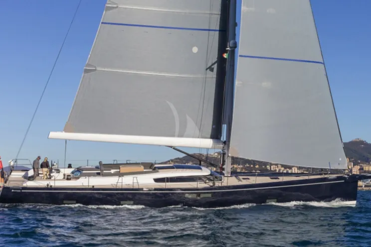 Charter Yacht JIKAN - Advanced Yachts A80 - Portisco - Naples - Sicily - Sardinia - Riviera - Corsica