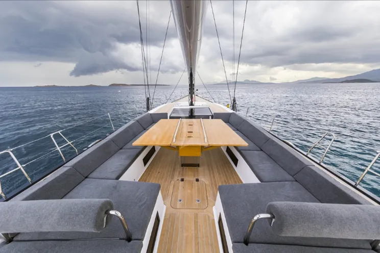 Charter Yacht JIKAN - Advanced Yachts A80 - Portisco - Naples - Sicily - Sardinia - Riviera - Corsica