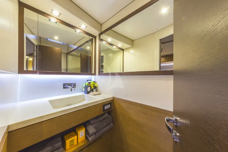 Charter Yacht JIKAN - Advanced Yachts A80 - Portisco - Naples - Sicily - Sardinia - Riviera - Corsica