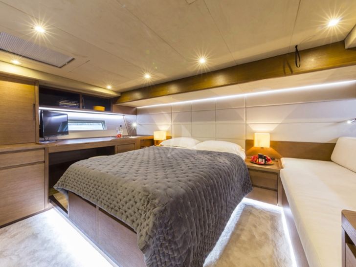JIKAN - Advanced Yachts A80,main cabin JIKAN - Advanced Yachts A80,main cabin