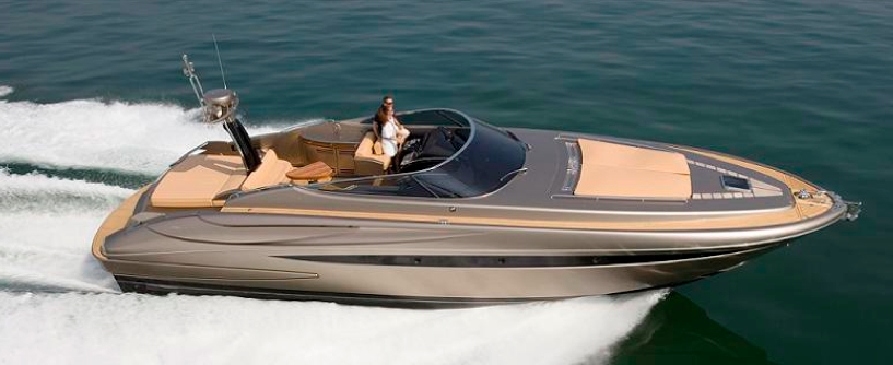 Riva Rivale 52 - 3 Cabins - St Tropez - Port Grimaud - Cogolin