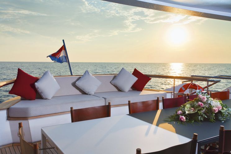 Charter Yacht JOY ME - Custom Philip Zepter 164 - 6 Cabins - Dubrovnik - Split - Hvar - Sibenik