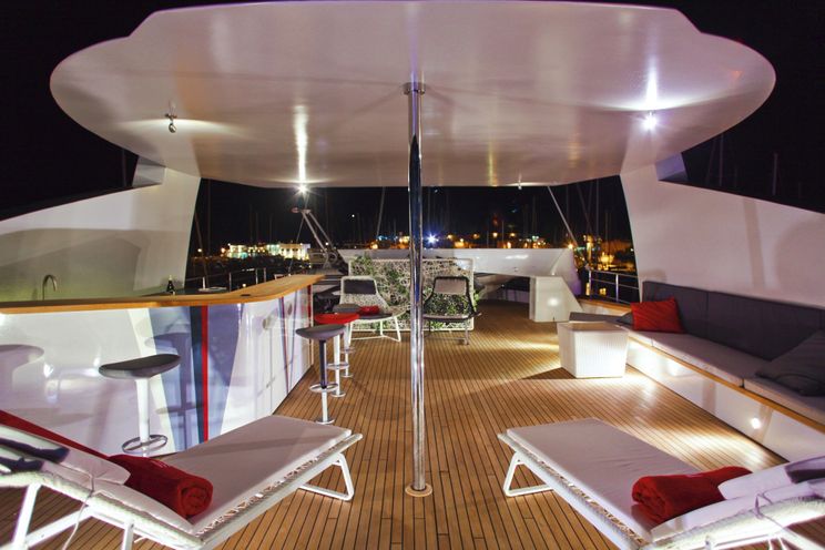 Charter Yacht JOY ME - Custom Philip Zepter 164 - 6 Cabins - Dubrovnik - Split - Hvar - Sibenik