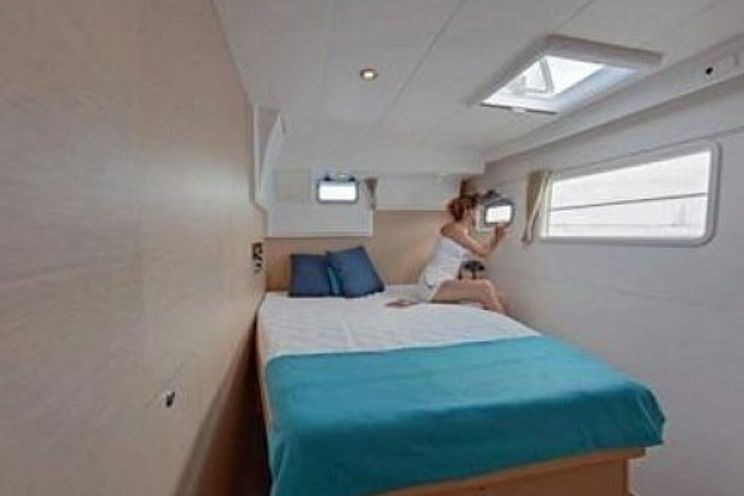 Charter Yacht Lagoon 400 S2 - 4 Cabins - British Virgin Islands - Tortola - St Maarten