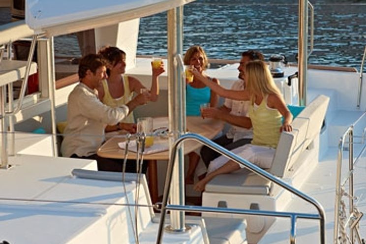 Charter Yacht Lagoon 400 S2 - 4 Cabins - British Virgin Islands - Tortola - St Maarten