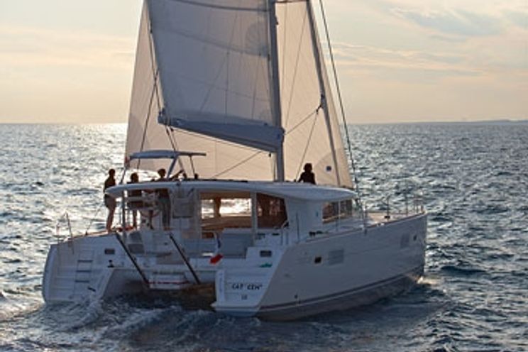 Charter Yacht Lagoon 400 S2 - 4 Cabins - British Virgin Islands - Tortola - St Maarten