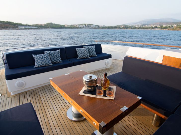 Stern Seating Stern Seating