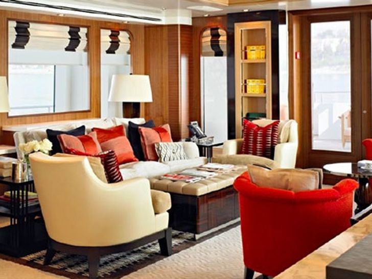 KATHLEEN ANNE Feadship SL39 - main saloon seating KATHLEEN ANNE Feadship SL39 - main saloon seating