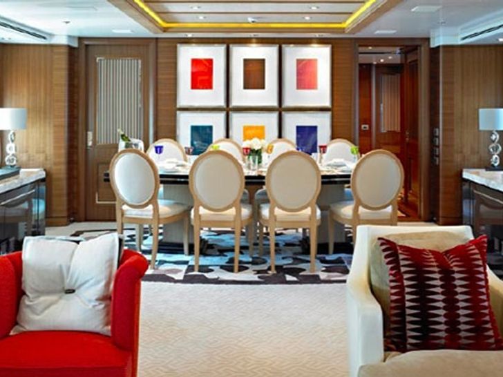 KATHLEEN ANNE Feadship SL39 - main dining area KATHLEEN ANNE Feadship SL39 - main dining area
