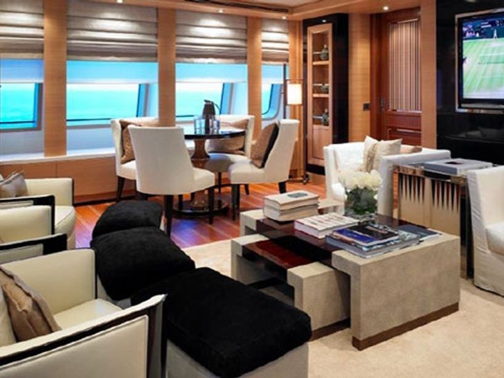 KATHLEEN ANNE Feadship SL39 - sky lounge KATHLEEN ANNE Feadship SL39 - sky lounge