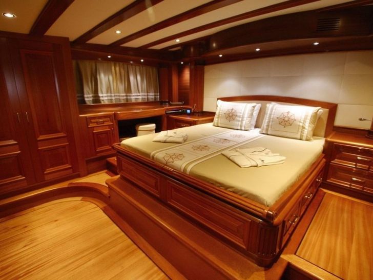 KAYA GUNERI V Cabin KAYA GUNERI V Cabin