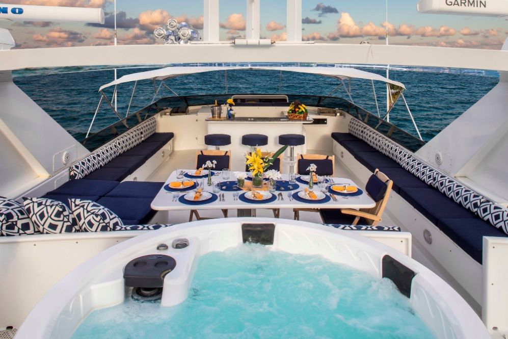 KELLY ANNE - Broward Marine 110