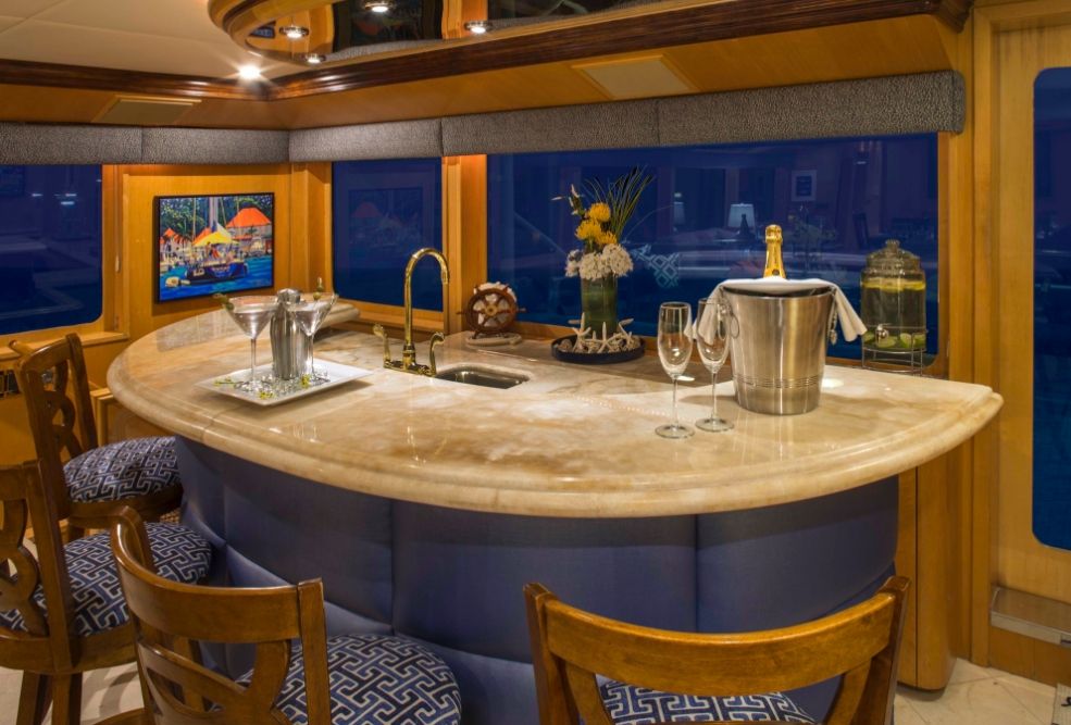 KELLY ANNE - Broward Marine 110