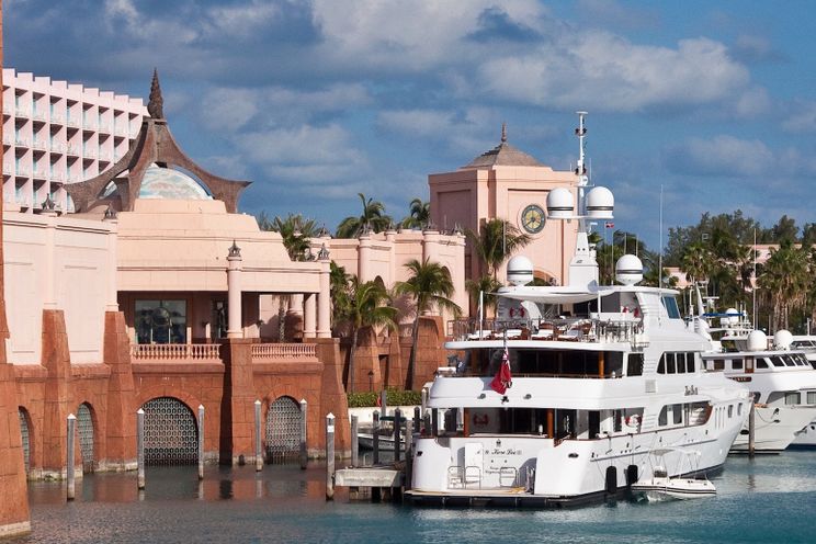 Charter Yacht KERI LEE III - Trinity 54m - 6 Cabins - Sydney - Whitsundays - Tahiti - Fiji - New Caledonia