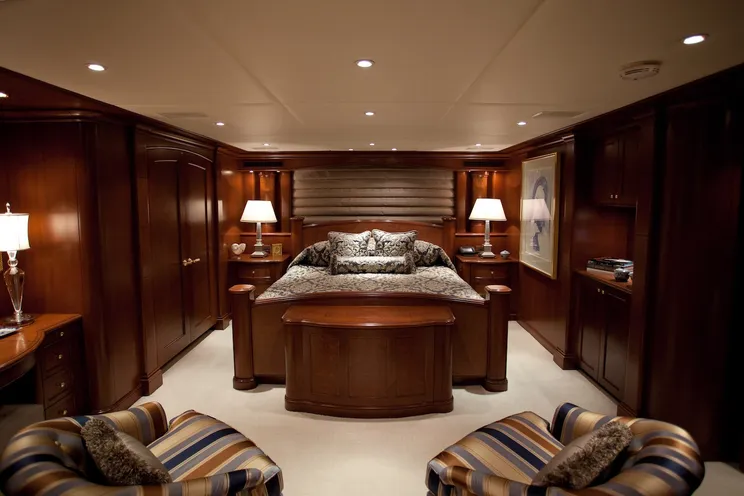 Charter Yacht KERI LEE III - Trinity 54m - 6 Cabins - Sydney - Whitsundays - Tahiti - Fiji - New Caledonia