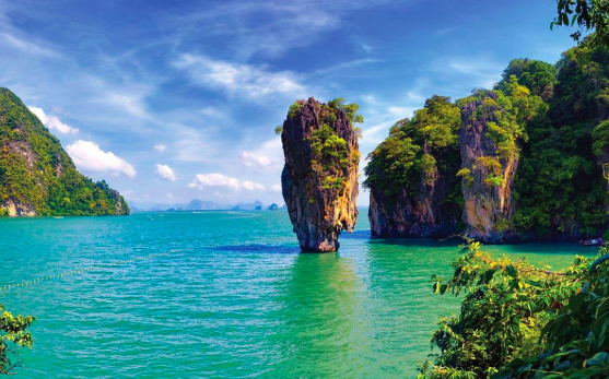 James bond island