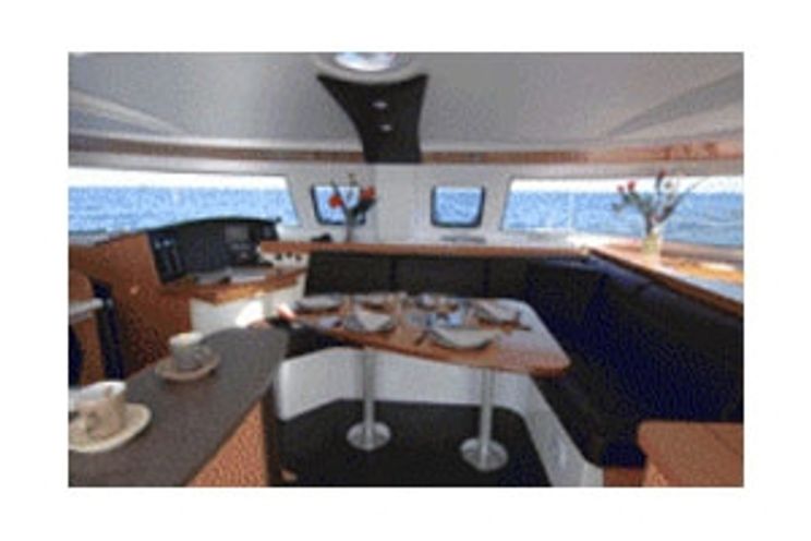 Charter Yacht KIA ORA