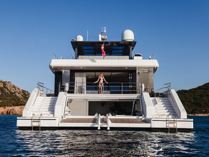MAYRILOU Sunreef Aft Deck MAYRILOU Sunreef Aft Deck
