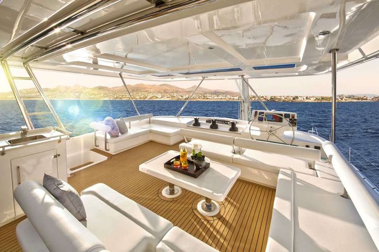 Charter Yacht LA GRANDE BELLEZZA - Leopard 58 - 4 Cabins - Tortola - Virgin Gorda - Caribbean