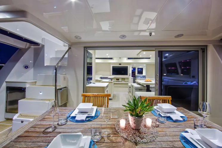 Charter Yacht LA GRANDE BELLEZZA - Leopard 58 - 4 Cabins - Tortola - Virgin Gorda - Caribbean