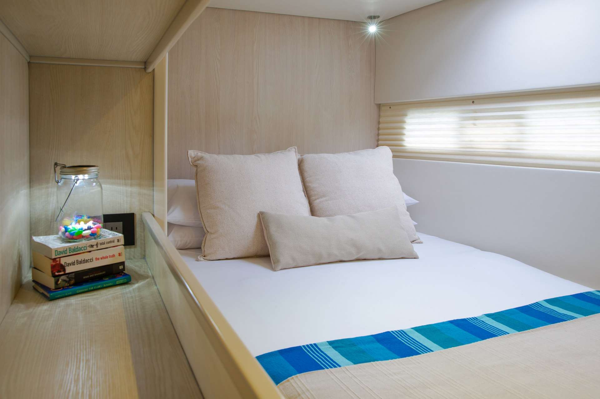 Charter Yacht LA GRANDE BELLEZZA - Leopard 58 - 4 Cabins - Tortola - Virgin Gorda - Caribbean