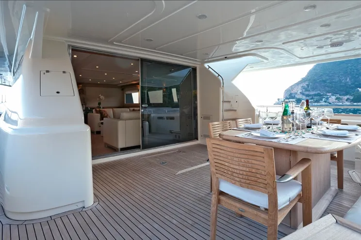 Charter Yacht LA PAUSA - Ferretti Custom Line Navetta 86 - 5 Cabins - Monaco - Nice - Cannes - Antibes - Olbia - Sardinia - Corsica