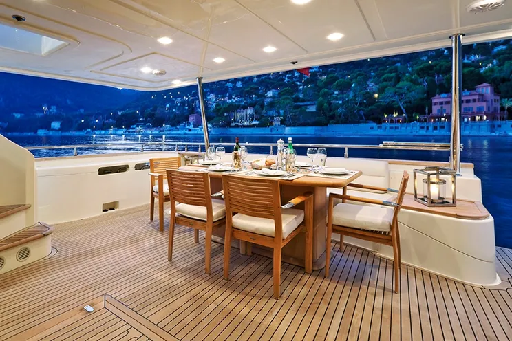 Charter Yacht LA PAUSA - Ferretti Custom Line Navetta 86 - 5 Cabins - Monaco - Nice - Cannes - Antibes - Olbia - Sardinia - Corsica