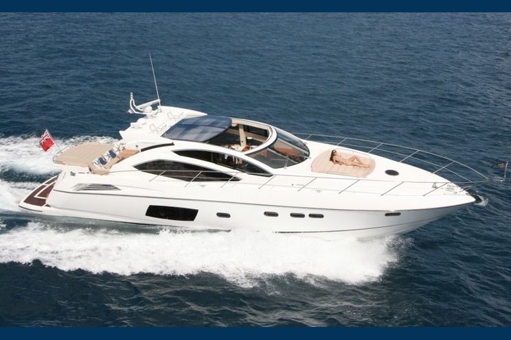Charter Yacht LA BELLINI - Sunseeker Predator 64 - 3 Cabins - Cannes - Juan Les Pins - Antibes