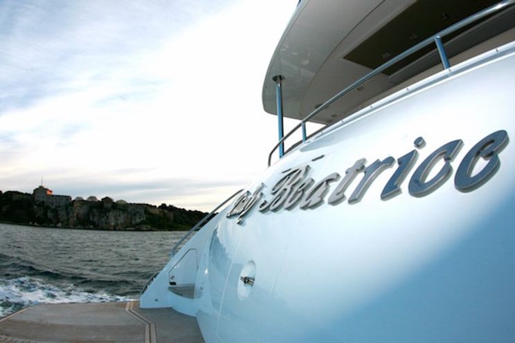 Charter Yacht LADY BEATRICE - Princess 30m - 4 Cabins - Cannes - Antibes - Monaco - Villefranche - Nice