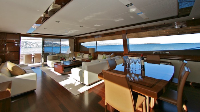 Charter Yacht LADY BEATRICE - Princess 30m - 4 Cabins - Cannes - Antibes - Monaco - Villefranche - Nice