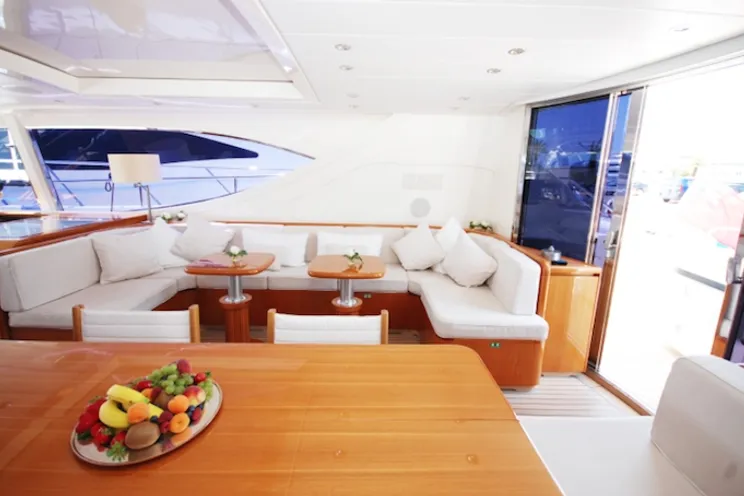 Charter Yacht LADY SPLASH - 24m Leopard - 3 Cabins - Cannes - Corsica - Olbia