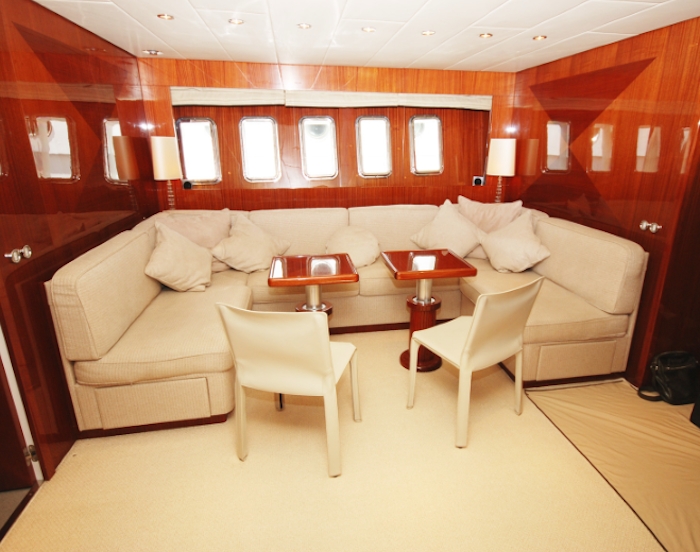 Charter Yacht LADY SPLASH - 24m Leopard - 3 Cabins - Cannes - Corsica - Olbia