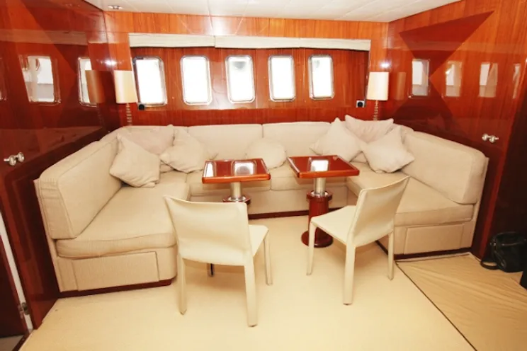 Charter Yacht LADY SPLASH - 24m Leopard - 3 Cabins - Cannes - Corsica - Olbia