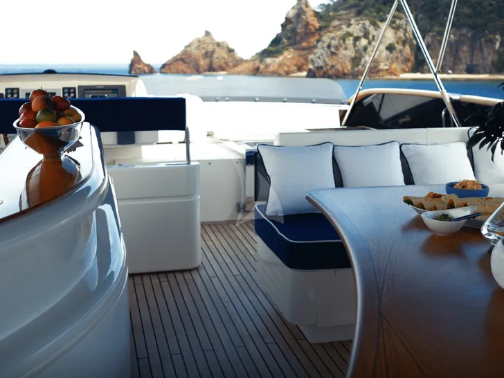 Sundeck Sundeck