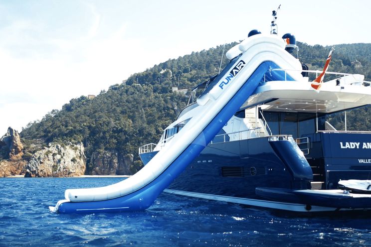 Charter Yacht LADY AMANDA - Guy Couach 30m - 4 Cabins - Cannes - Monaco - St Tropez