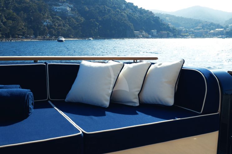 Charter Yacht LADY AMANDA - Guy Couach 30m - 4 Cabins - Cannes - Monaco - St Tropez