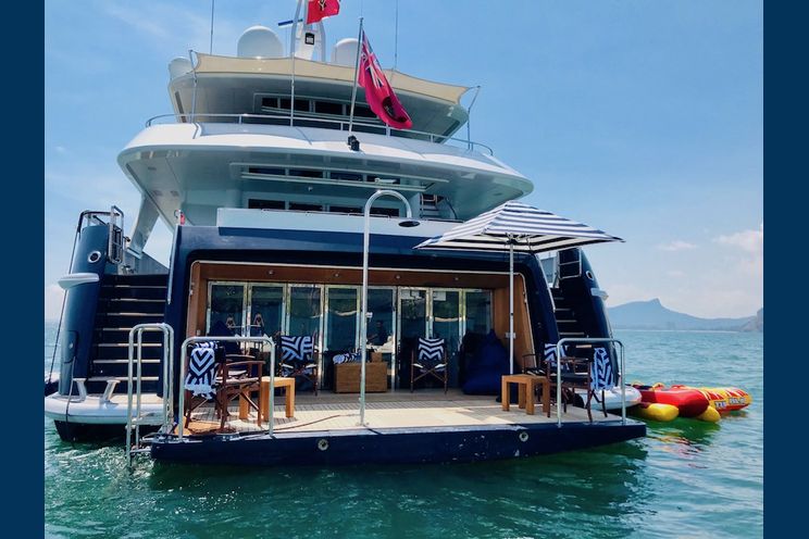Charter Yacht LADY AZUL - Heesen 129 - 5 Cabins - Langkawi - Malaysia - Phuket - Thailand