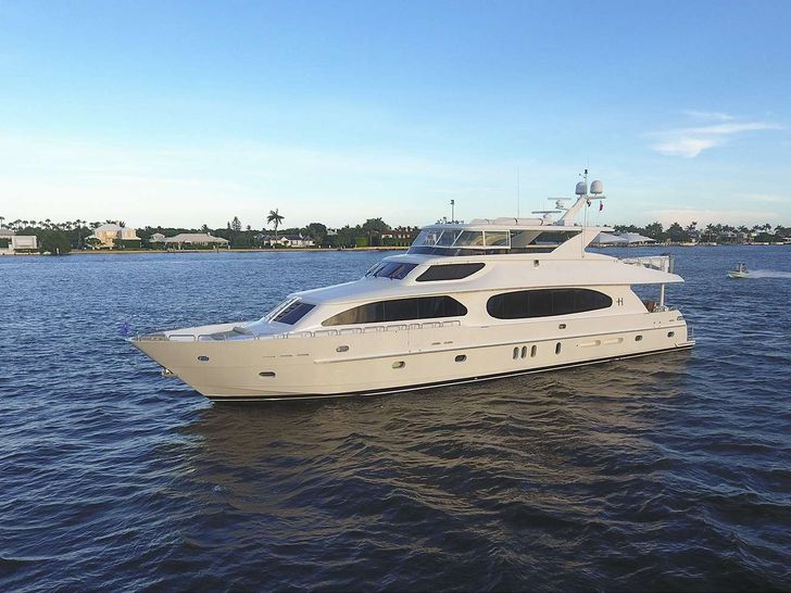 LADY DEENA II Hargrave 101 Luxury Motor Yacht Charter LADY DEENA II Hargrave 101 Luxury Motor Yacht Charter