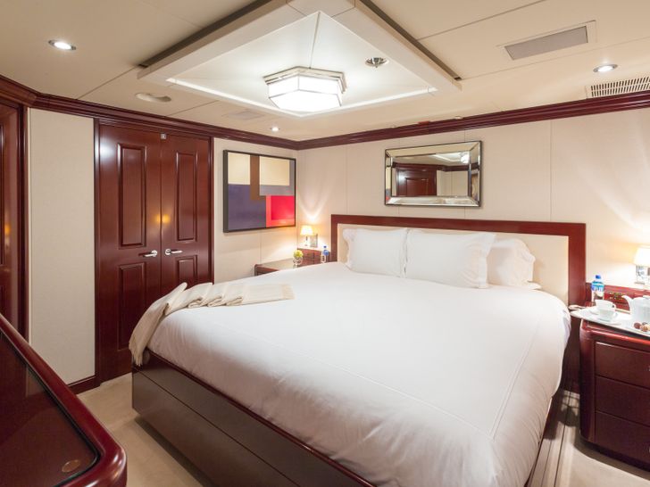 LADY JOY VIP Stateroom