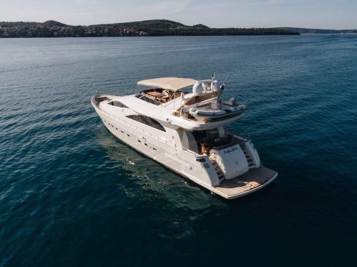 LADY LONA Amer 86 - aerial stern view LADY LONA Amer 86 - aerial stern view