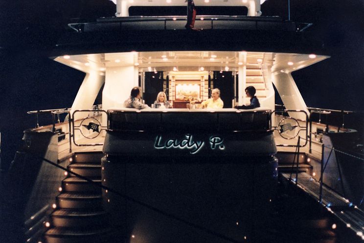 Charter Yacht LADY P - Bugari Vipship 29m - 4 Cabins - Monaco - Cannes - St Tropez
