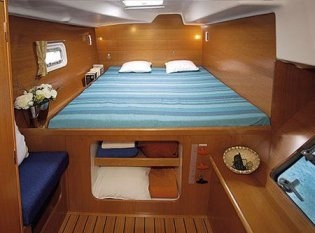Charter Yacht Lagoon 380 - 4 Cabins - Ibiza