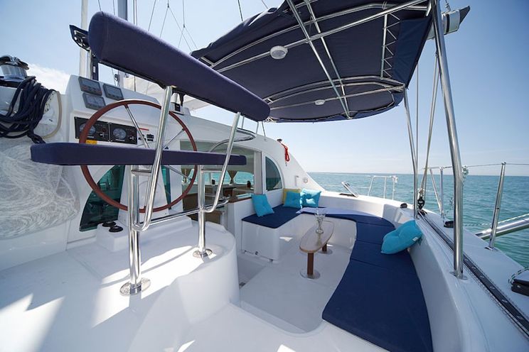 Charter Yacht Lagoon 380 - 4 Cabins - 2017 - Sardinia