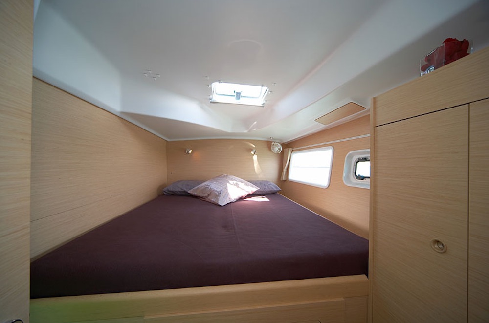 Charter Yacht Lagoon 380 - 4 Cabins - 2017 - Sardinia