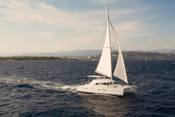 Charter Yacht Lagoon 380 - 4 Cabins -Athens - Greece